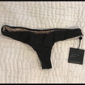 🌺 NWT!! ACACIA black ho’okipa bottoms - M 🌺